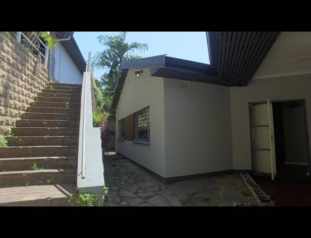 4 BEDROOM HOUSE SOLD IN DAWNCLIFFE